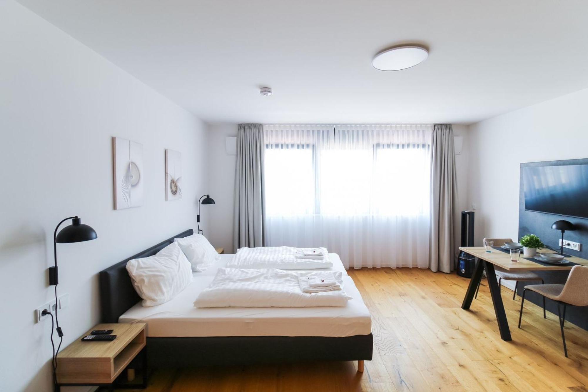 Helios Berlin Apartments Exterior photo